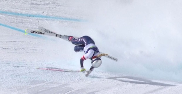Lindsey Vonn stürzt auf der Olympia-Abfahrt in Cortina