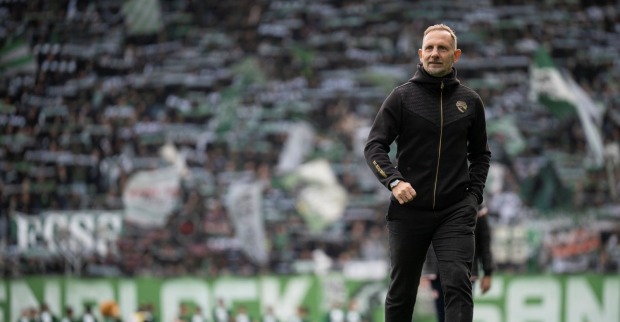 Mauro Lustrinelli an der Seitenlinie seines alten Vereins FC Thun in der Schweiz