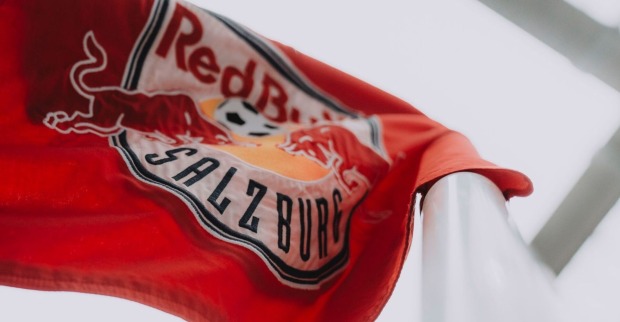 Eckfahne von Red Bull Salzburg