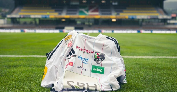 Trikot des Wolfsberger AC in der Lavannttal Arena