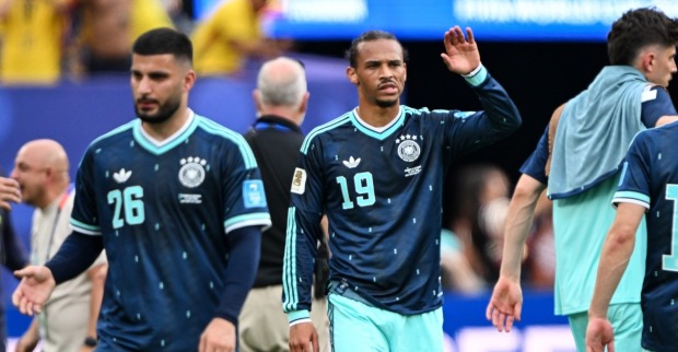 Deniz Undav und Leroy Sane nach der Niederlage gegen Ecuador.