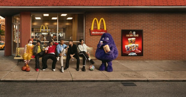 McDonald’s bringt pünktlich zum FIFA World Cup 26™ exklusive Fan-Produkte in die heimischen Restaurants