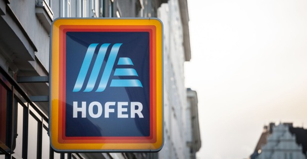 Hofer Filiale Logo Österreich Onlineshop Relaunch Einkauf 2026