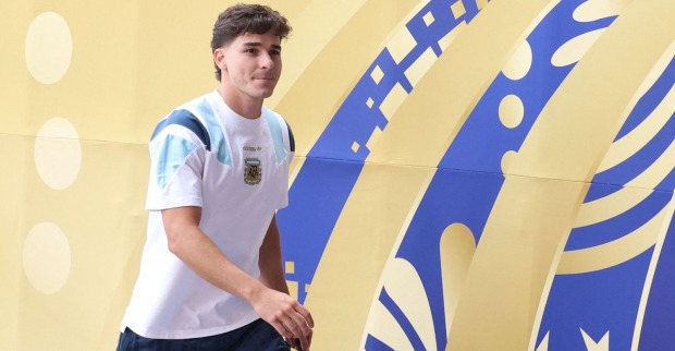 Julián Álvarez im Trikot der argentinischen Nationalmannschaft