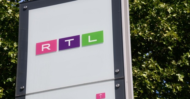 Logo des Fernsehsenders RTL, auf dem Unter uns bislang ausgestrahlt werden