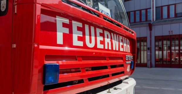 Auf einem Balkon im 26. Stock eines Triiiple Towers ist Dienstagfrüh ein Feuer ausgebrochen.