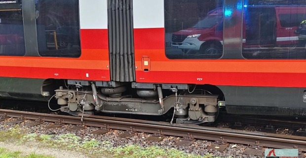 Bild des entgleisten Zuges der Erlauftalbahn am Donnerstag
