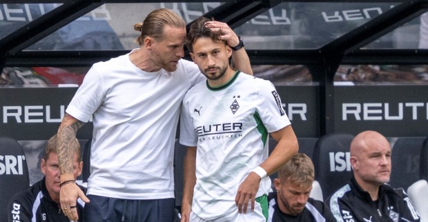 Nicolas Kühn während seiner Einwechslung für Borussia Mönchengladbach gegen SV Elversberg