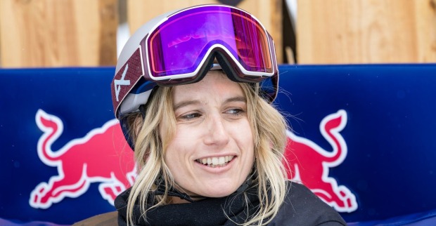 Anna Gasser während eines Wettbewerbs