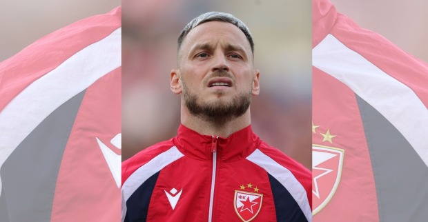 Marko Arnautovic von Roter Stern Belgrad blickt enttäuscht in der Trainingsweste des Teams
