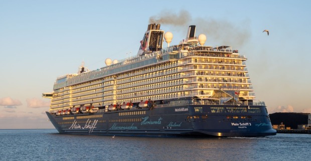 Das Kreuzfahrtschiff, dass Frachter rammte.