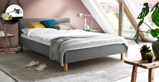 Kleines Schlafzimmer in jugendlich-modernem Design | Credit: XXXLutz