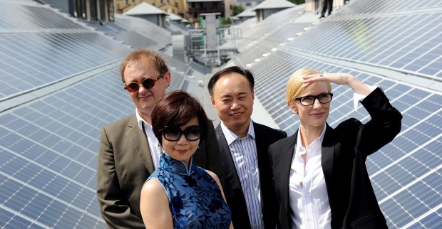 Cate Blanchett mit Ehemann Andrew Upton und Dr. Zhengrong Shi und dessen Frau Vivienne Shi  | Credit: TRACEY NEARMY / EPA / picturedesk.com