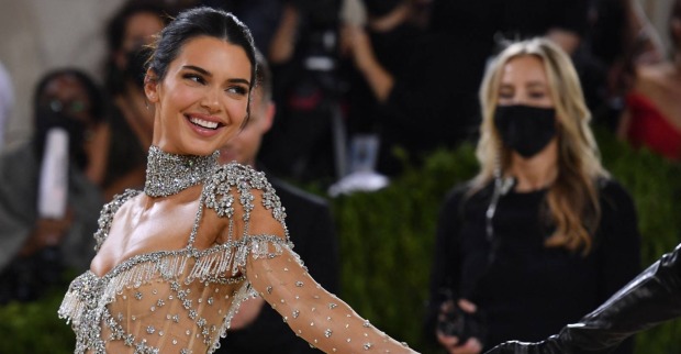 Kendall Jenner in Abendrobe | Credit: ANGELA WEISS / AFP / picturedesk.com